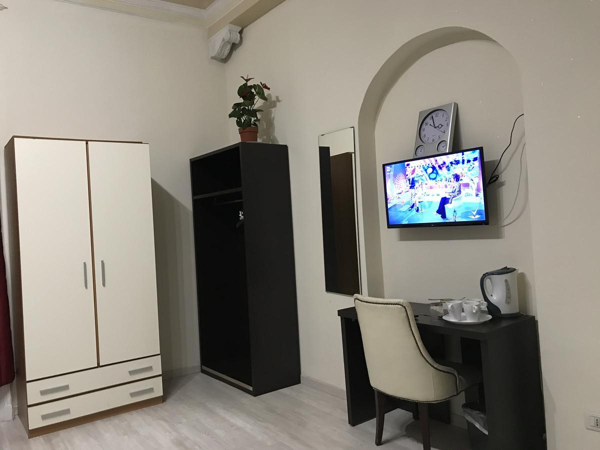 Hotel Paris Milánó Kültér fotó