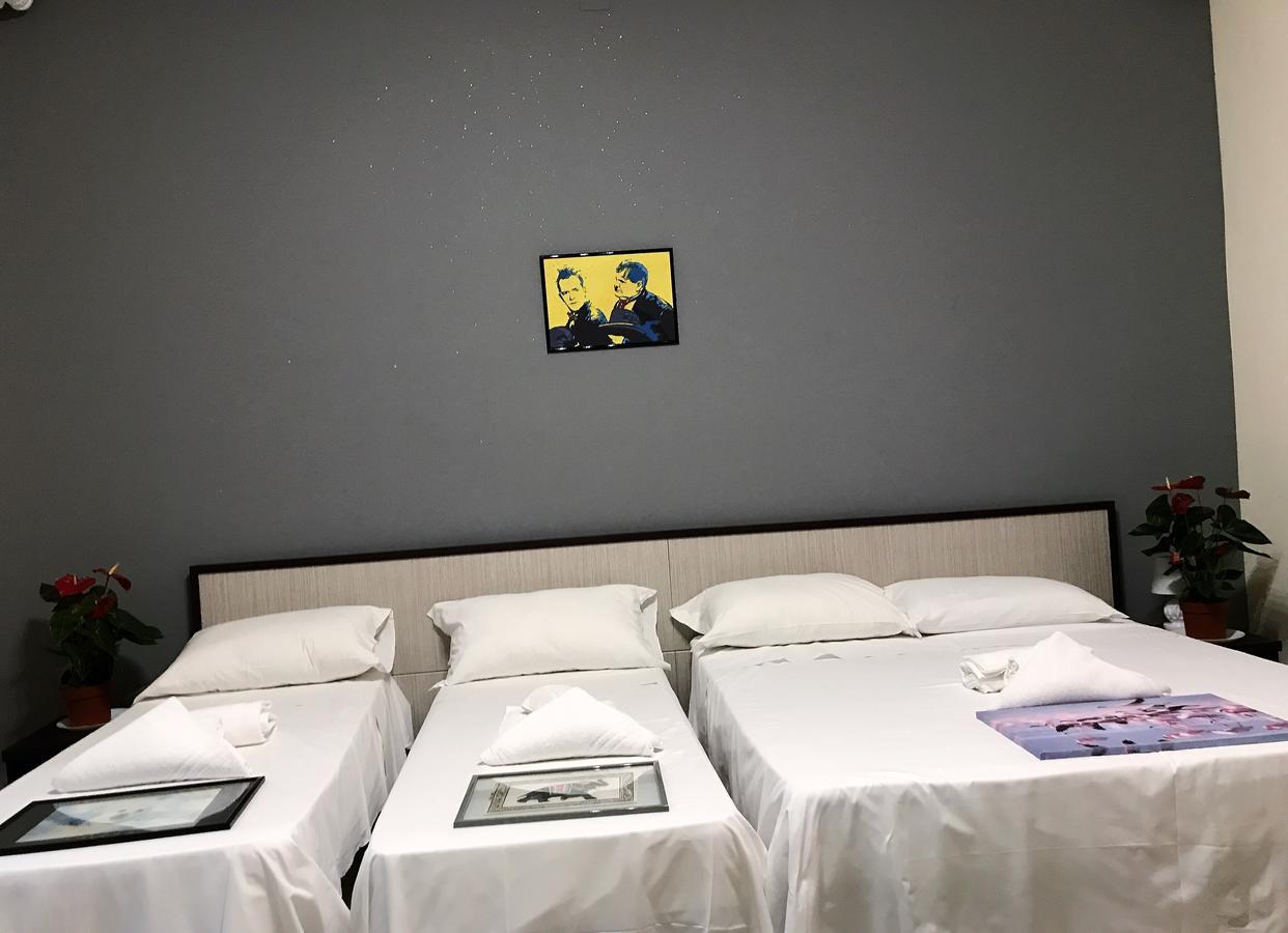 Hotel Paris Milánó Kültér fotó